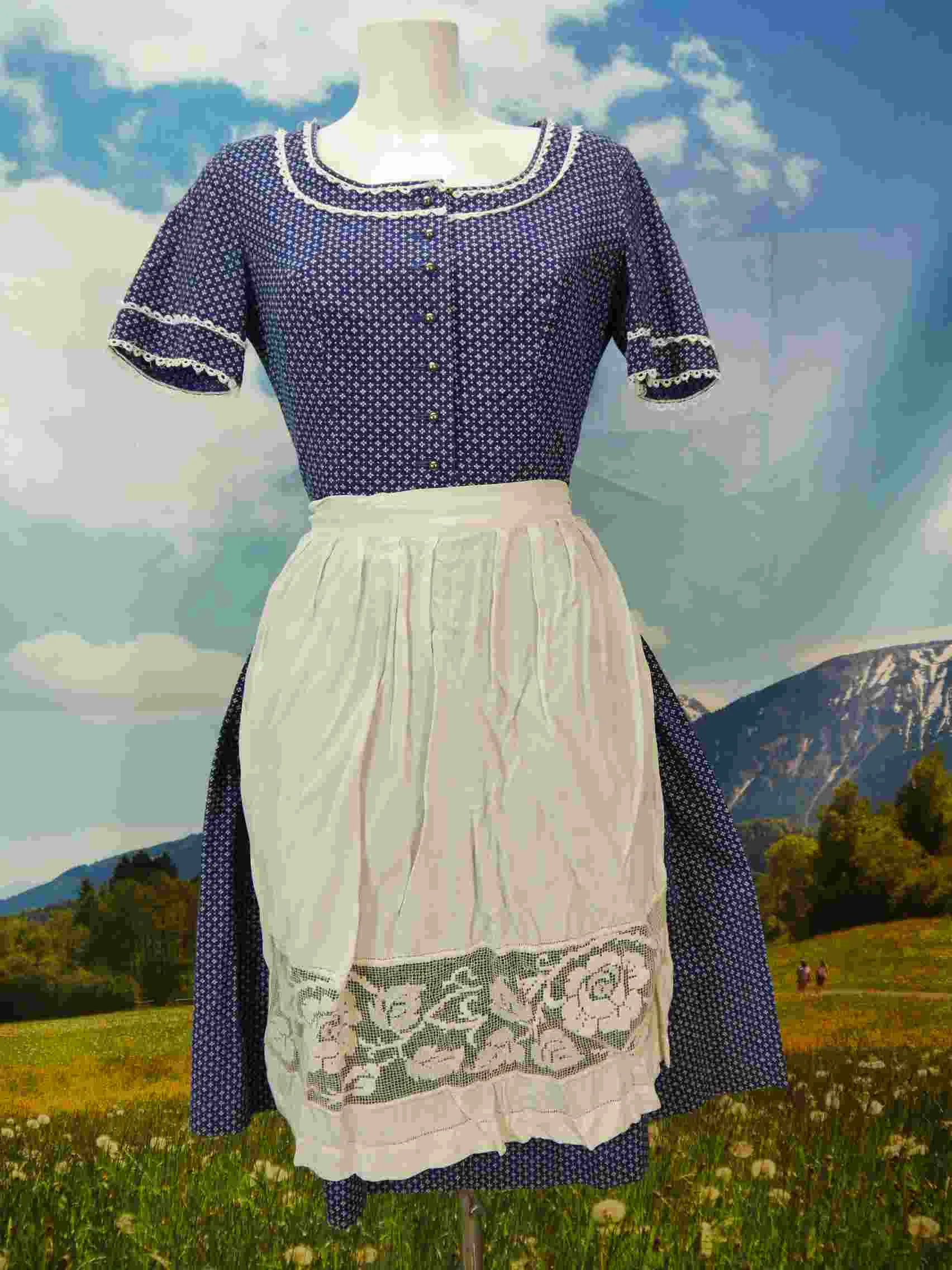 Handgenäht blau herrlich 60er Jahre fesches Vintage Dirndl mit Schürze Gr.40