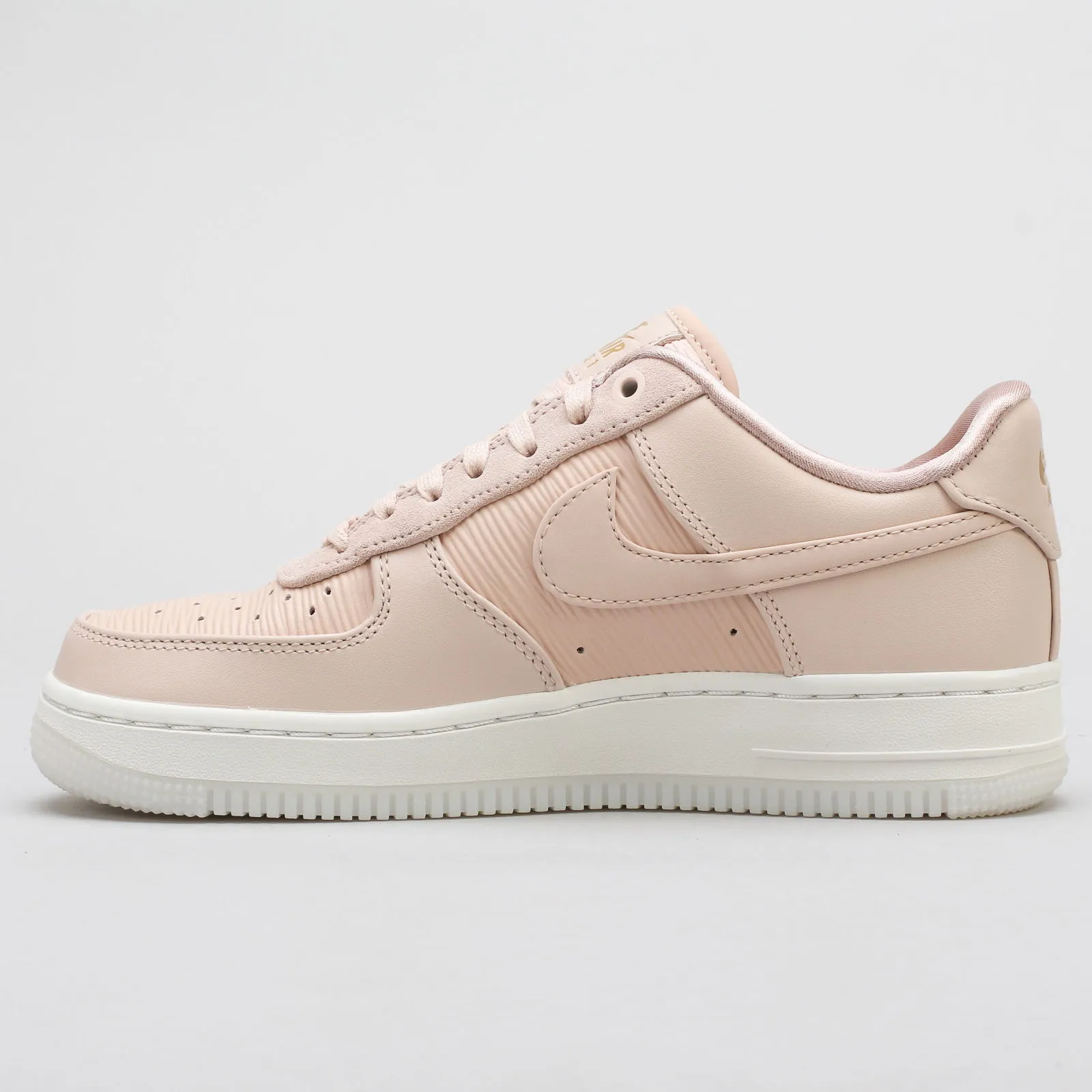 Nike Air Force 1 '07 LX W 898889-201