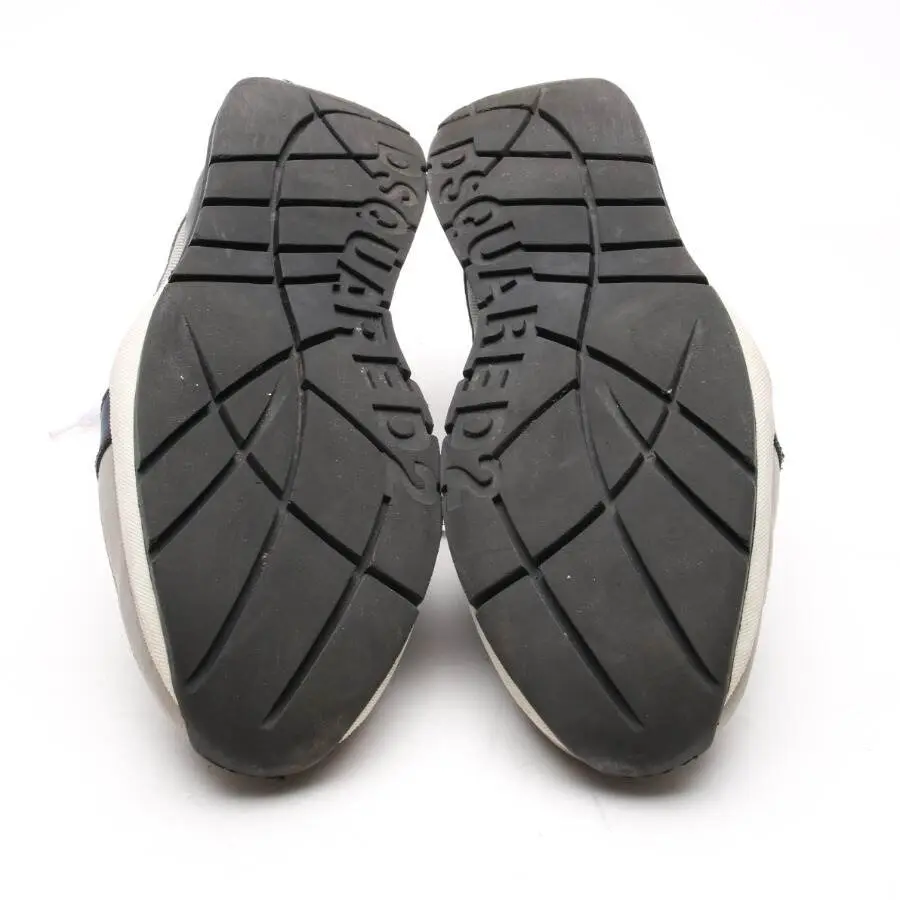 Sneaker EUR 43 Grau